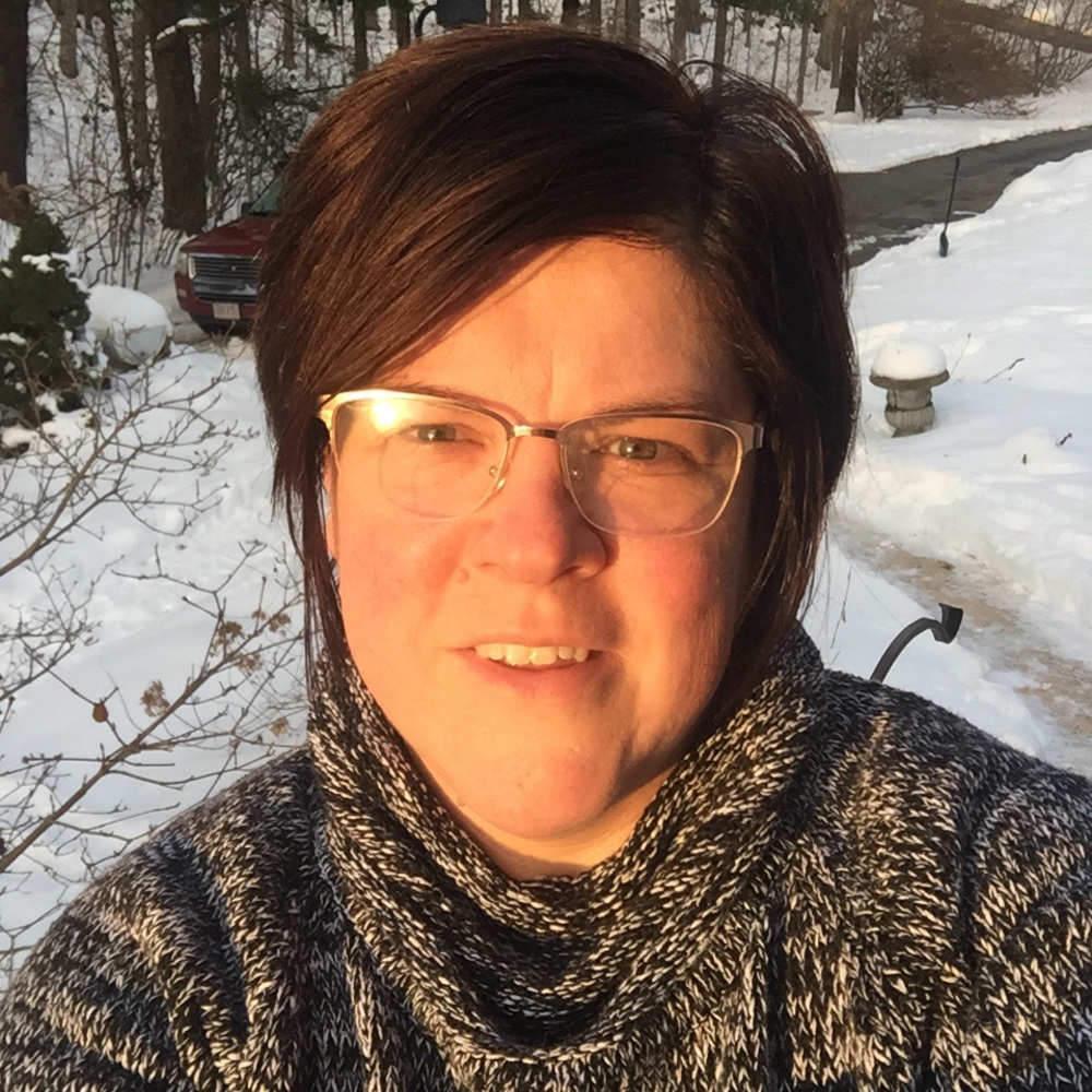 Meet your Posher, Marci